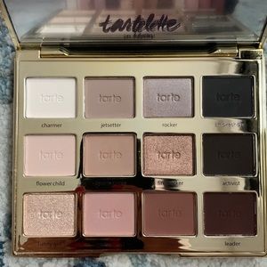 Tarte in bloom makeup palette